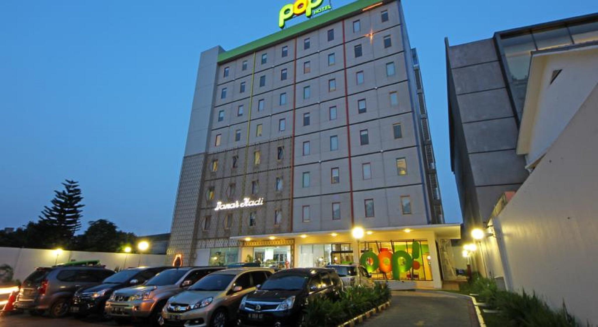 Pop! Hotel Tebet Giacarta Esterno foto