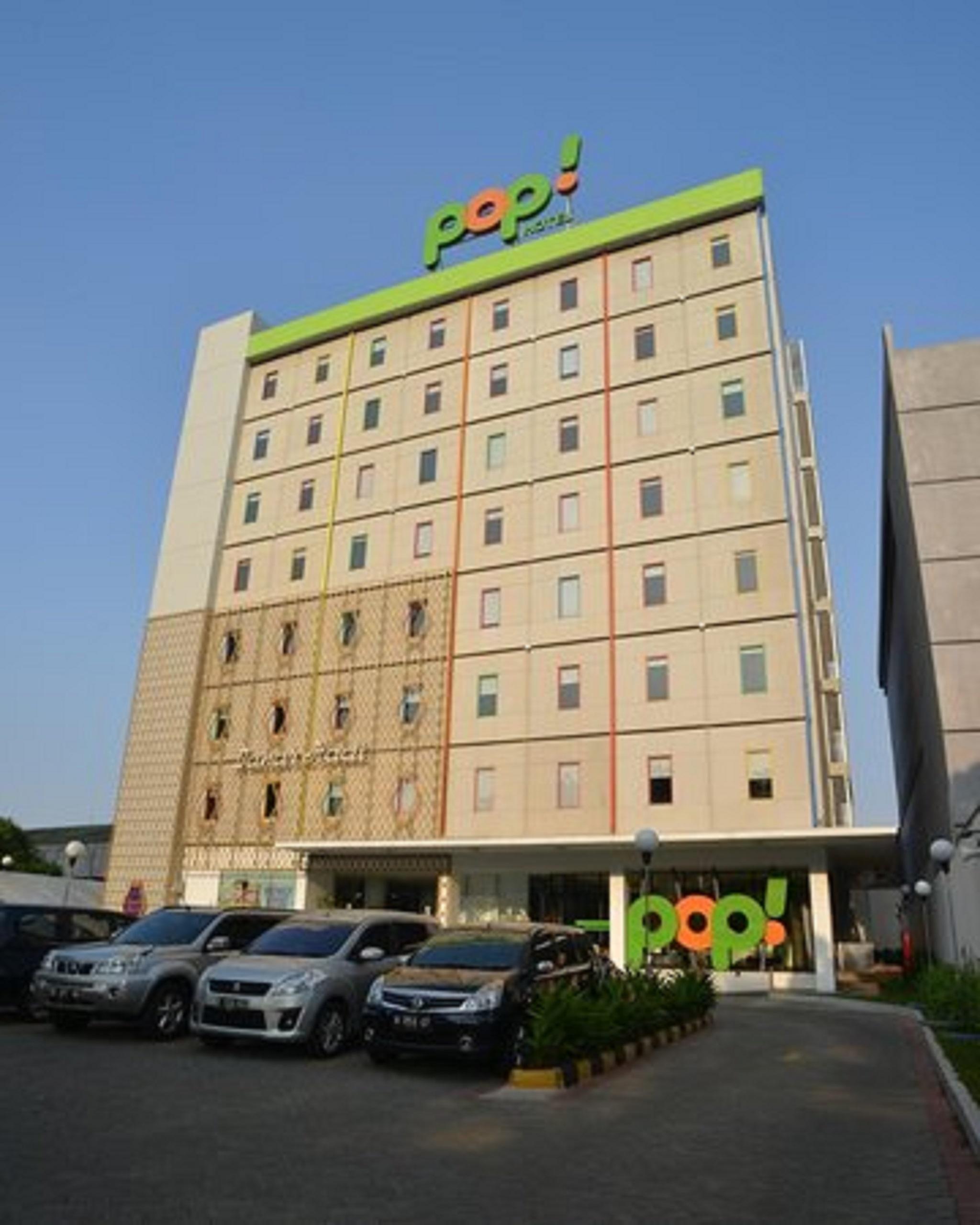 Pop! Hotel Tebet Giacarta Esterno foto