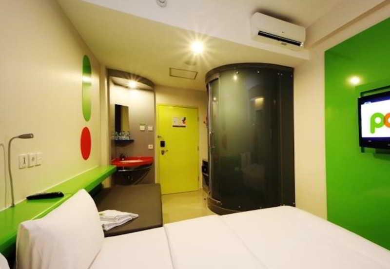 Pop! Hotel Tebet Giacarta Esterno foto